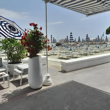 Sweet Lucy * Rapallo